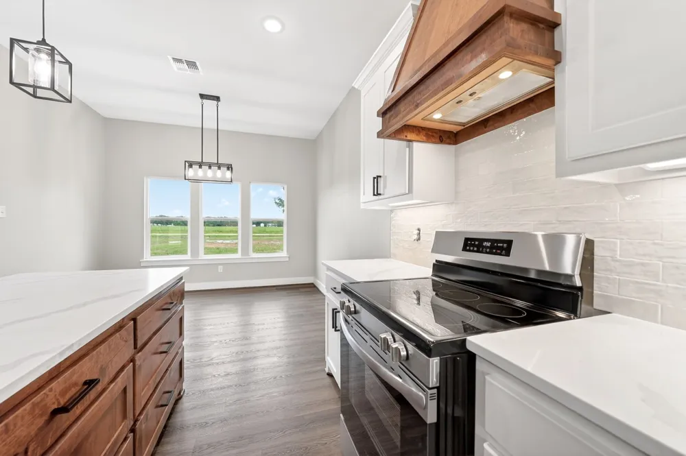 697 VZ CR 3717 Edgewood, TX 75117