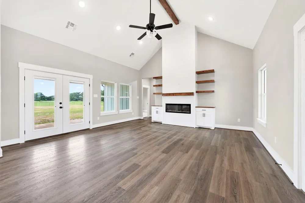 697 VZ CR 3717 Edgewood, TX 75117
