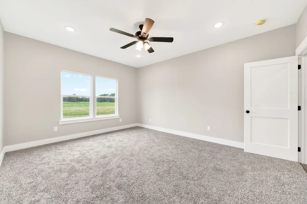 697 VZ CR 3717 Edgewood, TX 75117
