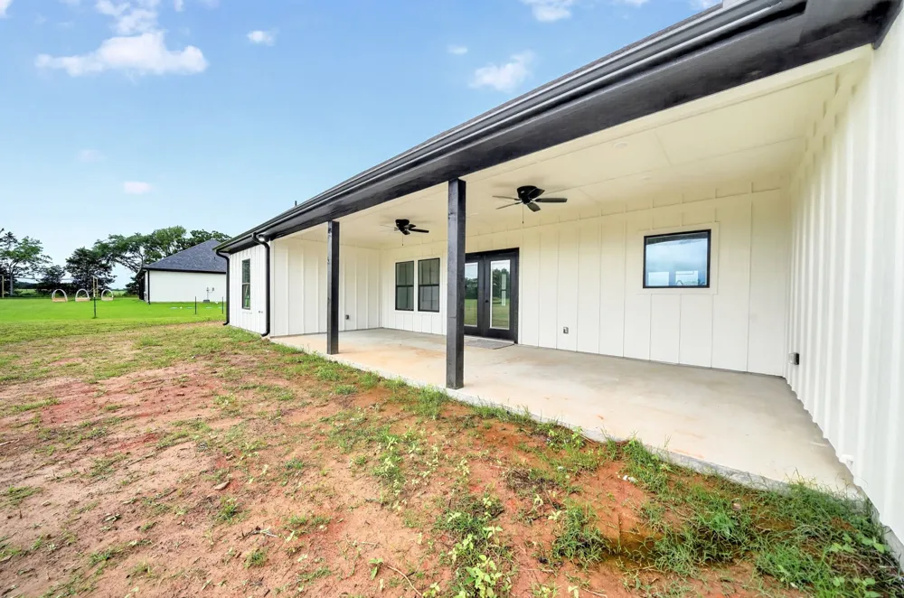 697 VZ CR 3717 Edgewood, TX 75117