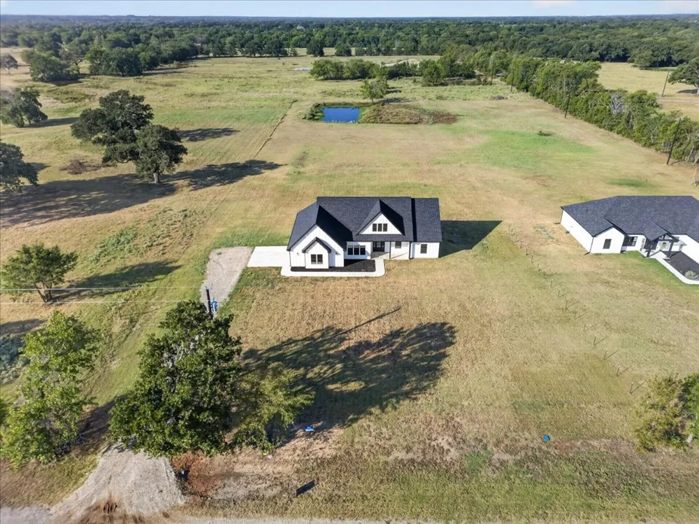 697 VZ CR 3717 Edgewood, TX 75117