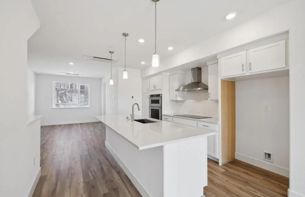 1357 Lilac Way Milpitas, CA 95035