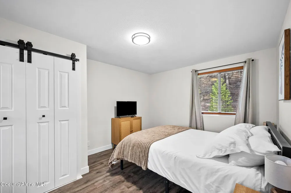 43143 Riverview Drive #9 Kingston, ID 83839