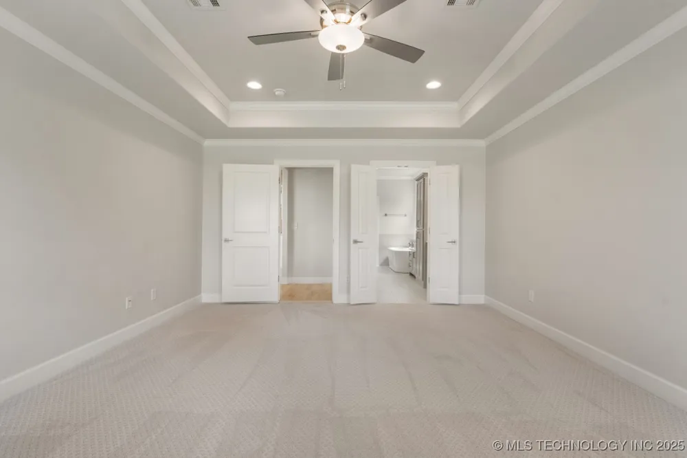 1605 Pinecrest Drive Claremore, OK 74017