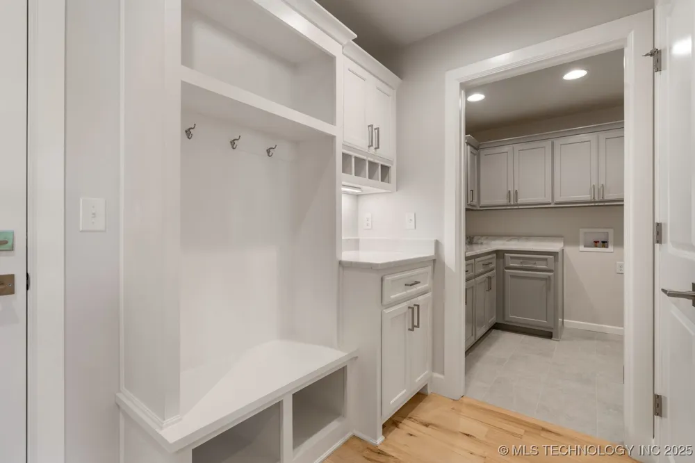 1605 Pinecrest Drive Claremore, OK 74017