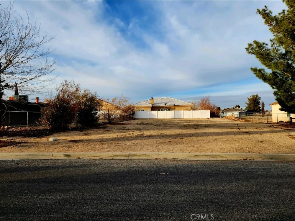 14762 Hartford Helendale, CA 92342