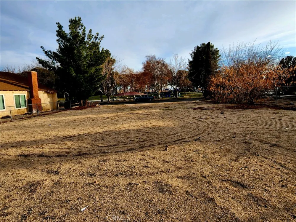 14762 Hartford Helendale, CA 92342
