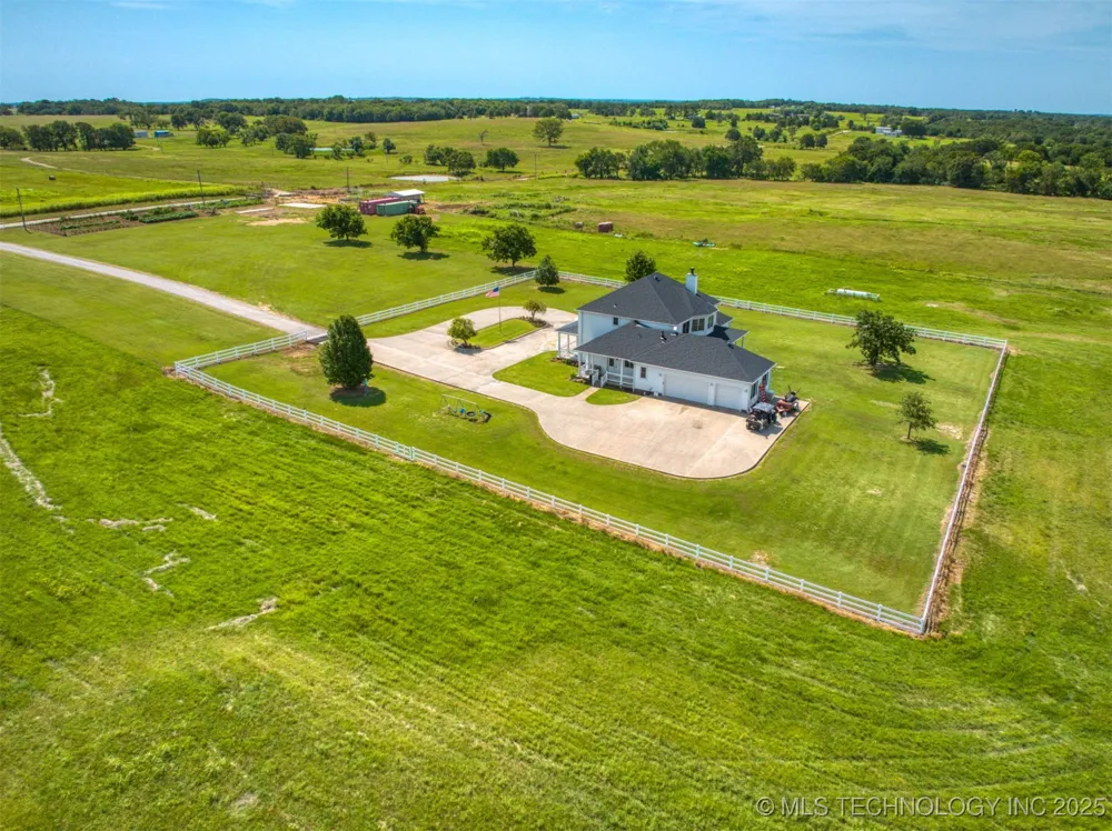 3461 3735 Holdenville, OK 74848