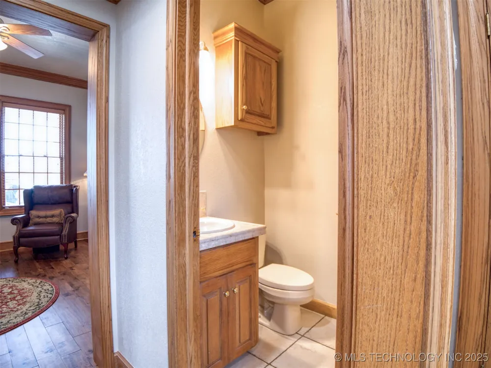 3461 3735 Holdenville, OK 74848