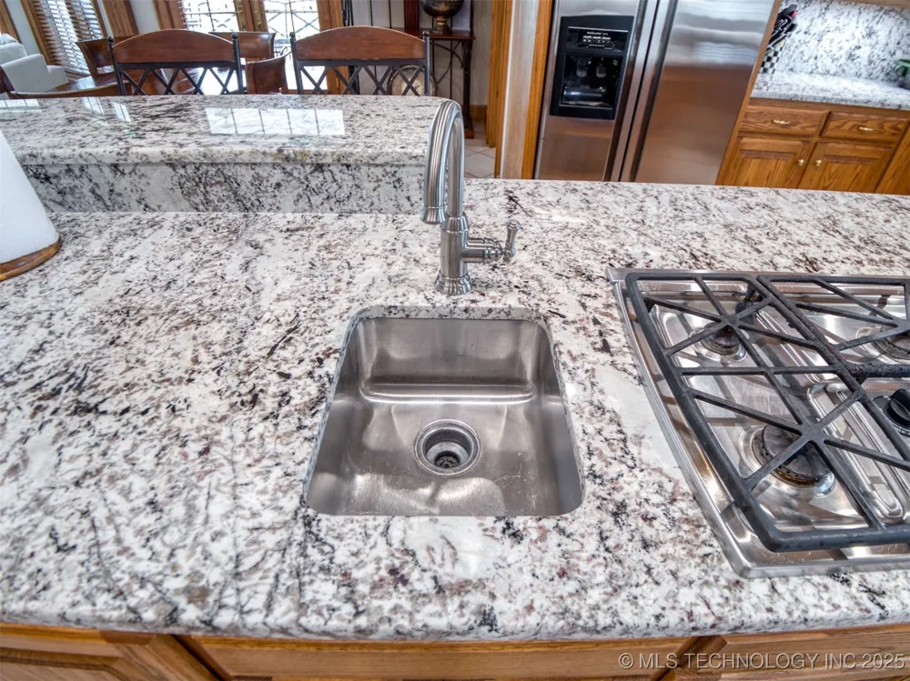 3461 3735 Holdenville, OK 74848