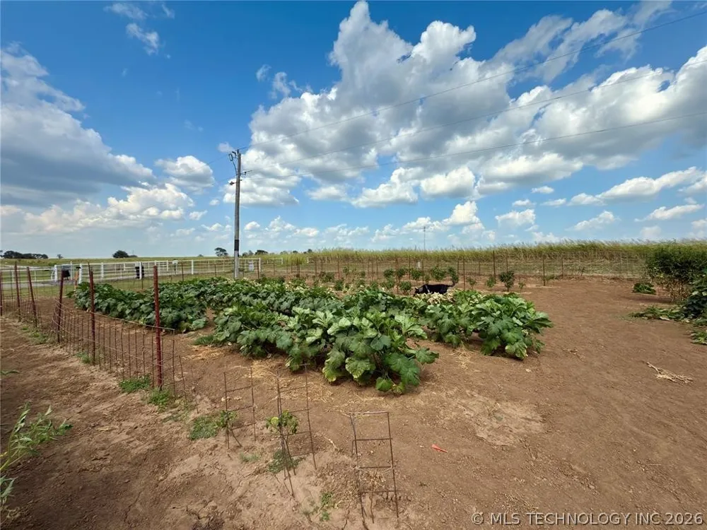 3461 3735 Holdenville, OK 74848