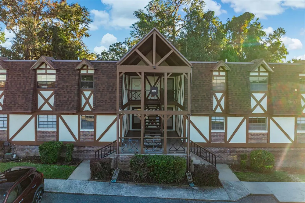 500 NEWELL HILL ROAD #106D Leesburg, FL 34748