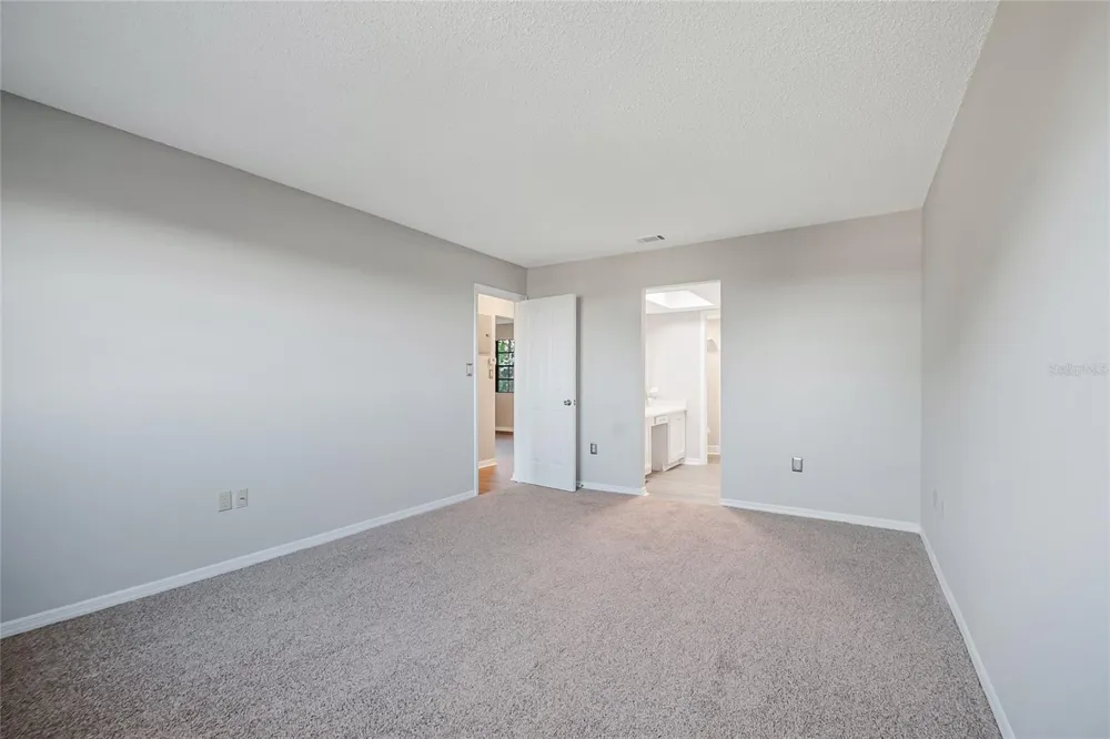 500 NEWELL HILL ROAD #106D Leesburg, FL 34748