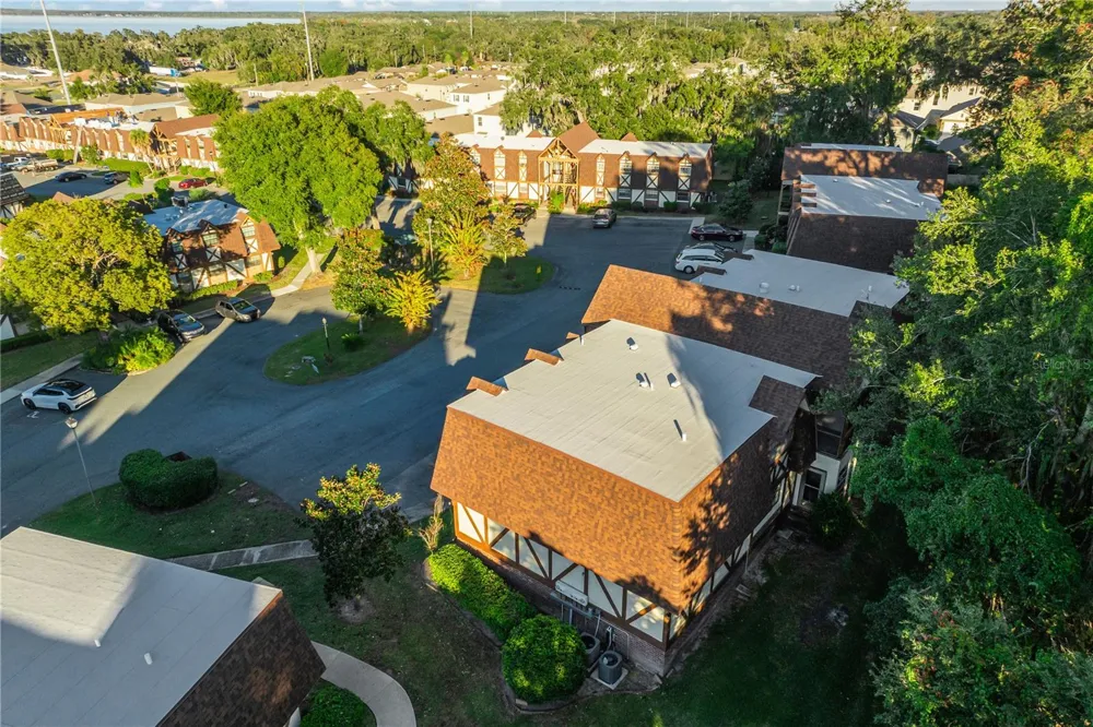 500 NEWELL HILL ROAD #106D Leesburg, FL 34748