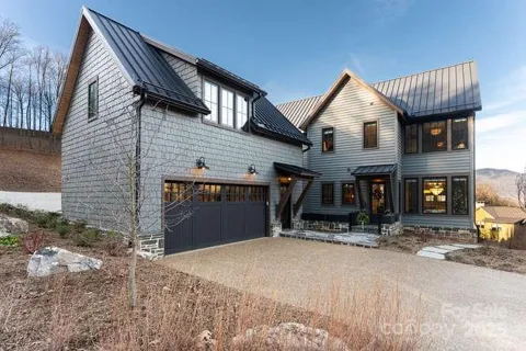 131 Lodestone Drive