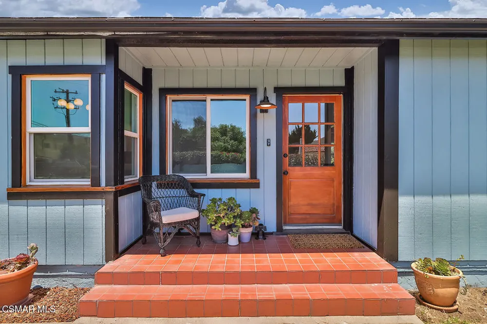 59 Lewis Street Ventura, CA 93001