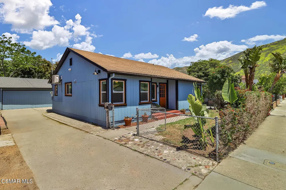 59 Lewis Street Ventura, CA 93001