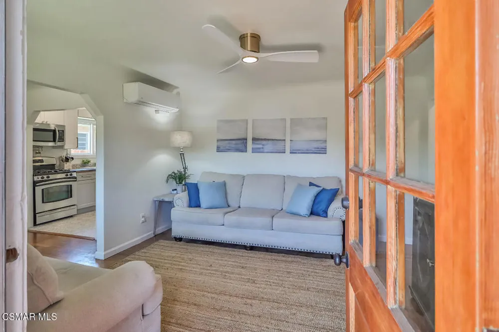 59 Lewis Street Ventura, CA 93001