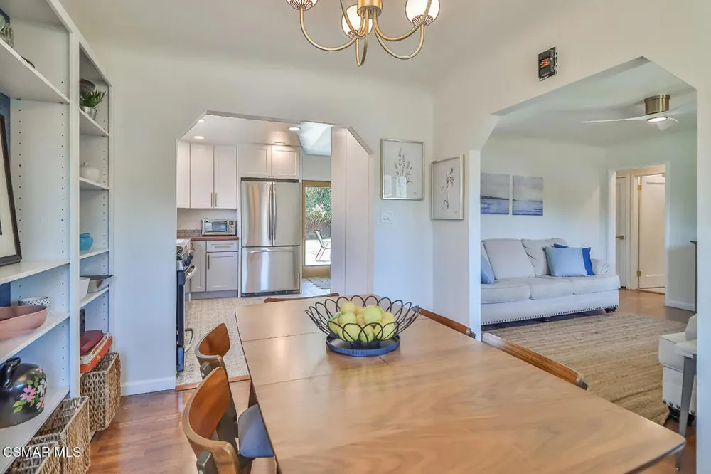 59 Lewis Street Ventura, CA 93001