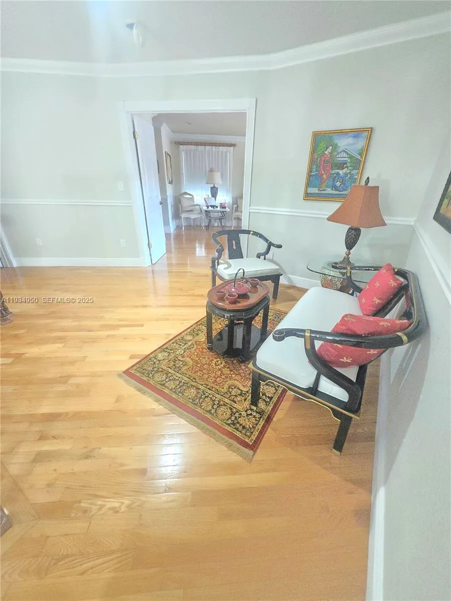 16422 NW 83rd Pl Miami Lakes, FL 33016