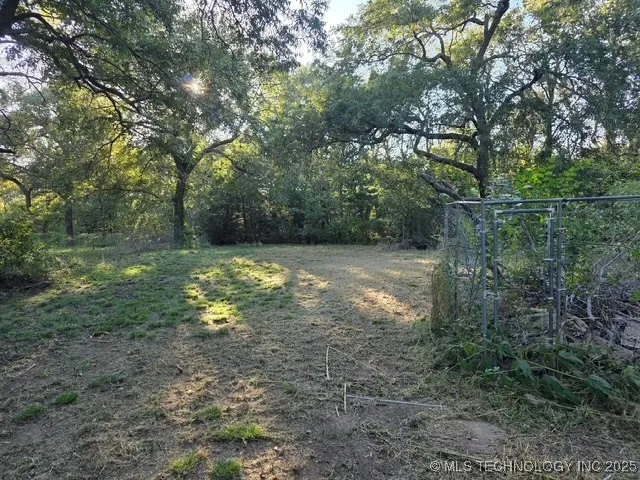 249 Badger Lone Grove, OK 73443
