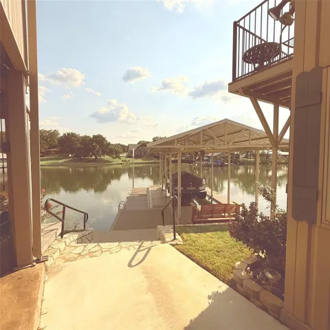 813 Brazos Harbor Circle
