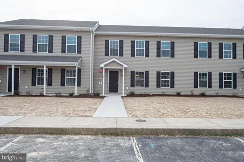 242 MORGANS COURT