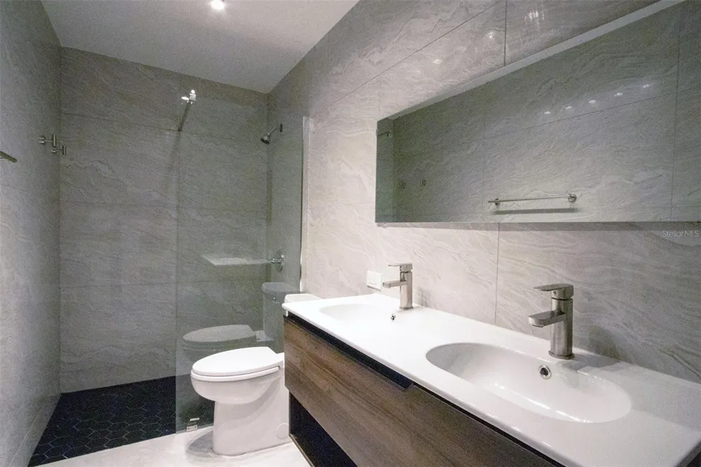 2073 CACIQUE STREET San Juan, PR 00911