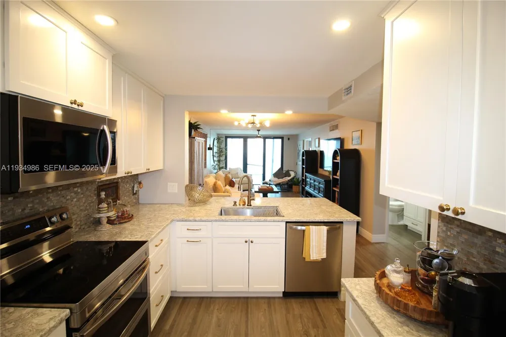 7370 S Ocean Dr #715 Jensen Beach, FL 34957