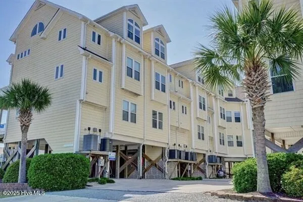 104 Summer Winds Place #104 Surf City, NC 28445
