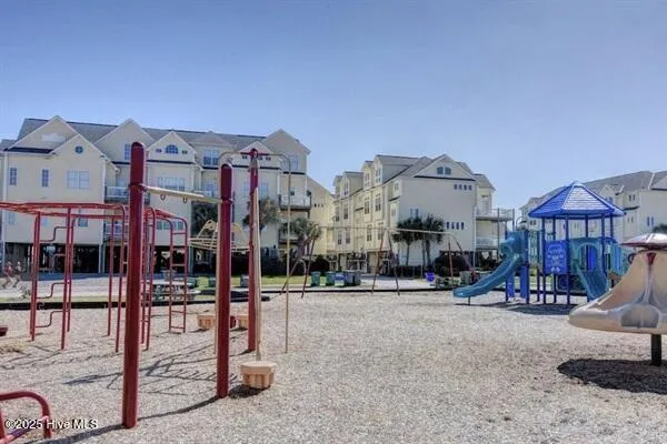 104 Summer Winds Place #104 Surf City, NC 28445