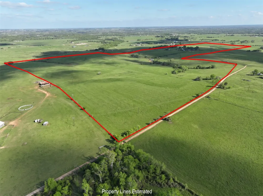 6921 Schulz Lane Bleiblerville, TX 78931