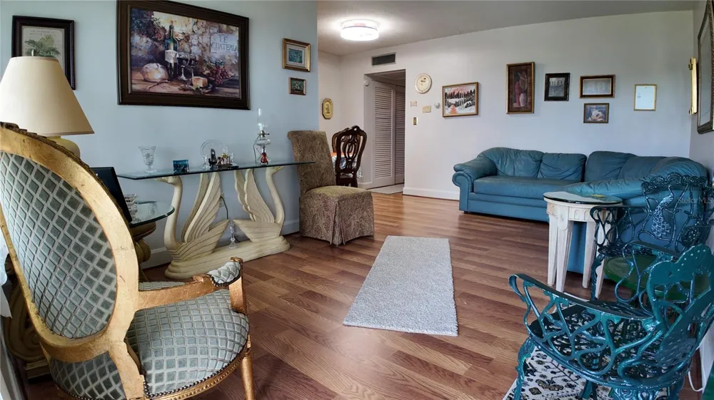 1600 W LAKE PARKER DRIVE #B23 Lakeland, FL 33805