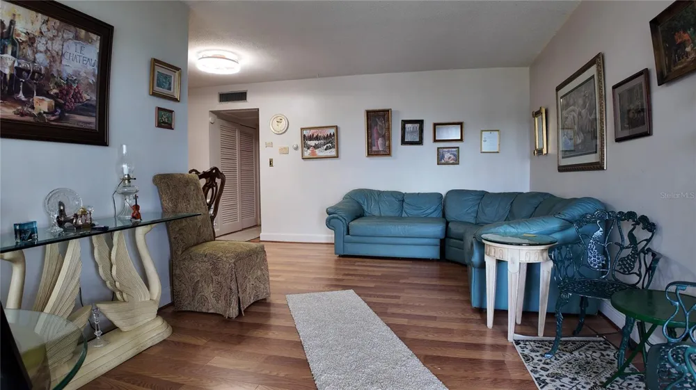 1600 W LAKE PARKER DRIVE #B23 Lakeland, FL 33805