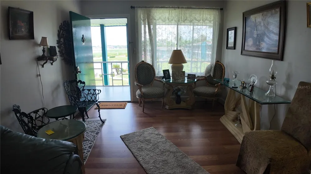 1600 W LAKE PARKER DRIVE #B23 Lakeland, FL 33805