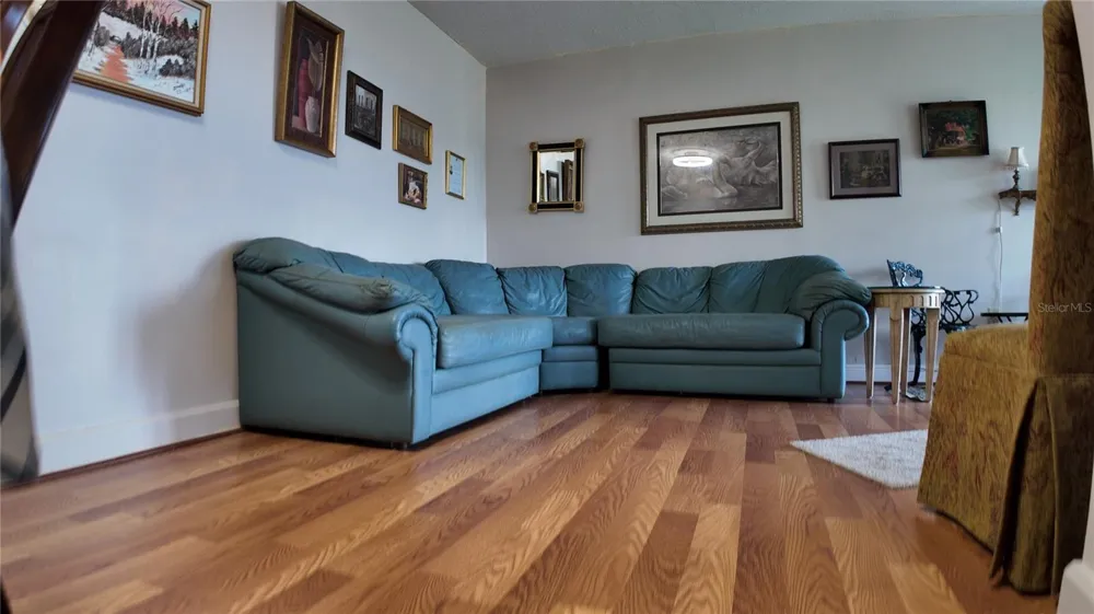 1600 W LAKE PARKER DRIVE #B23 Lakeland, FL 33805