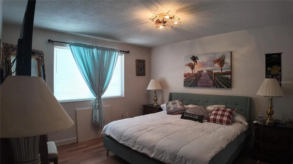 1600 W LAKE PARKER DRIVE #B23 Lakeland, FL 33805