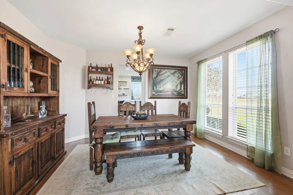 102 Van Meter Drive Aurora, TX 76078