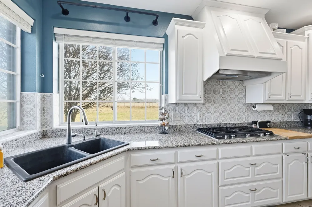 102 Van Meter Drive Aurora, TX 76078