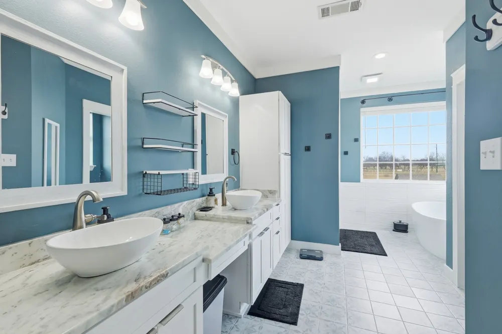 102 Van Meter Drive Aurora, TX 76078