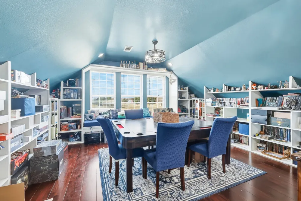102 Van Meter Drive Aurora, TX 76078