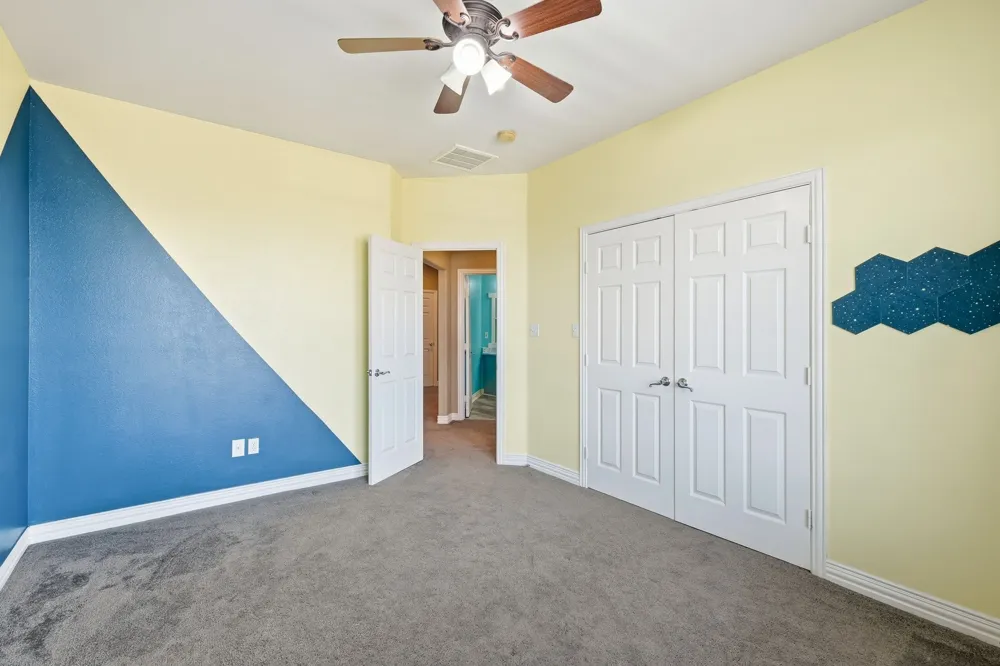 102 Van Meter Drive Aurora, TX 76078