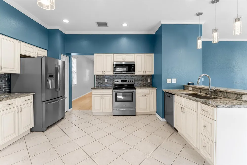 27416 BREAKERS DRIVE Wesley Chapel, FL 33544