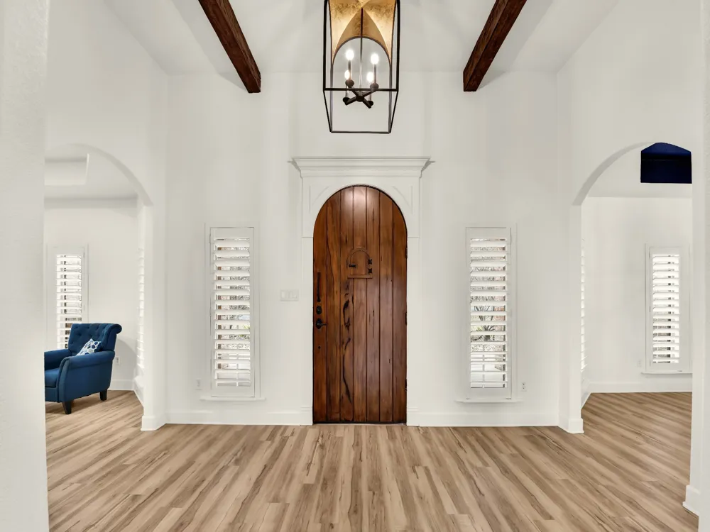 525 S Sugartree Drive Lipan, TX 76462