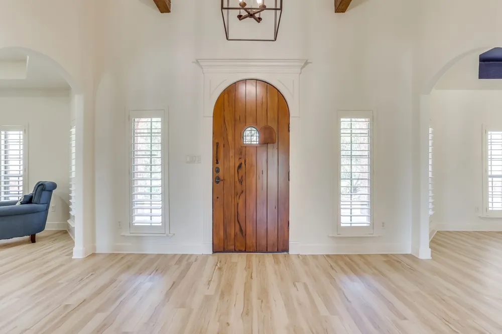 525 S Sugartree Drive Lipan, TX 76462