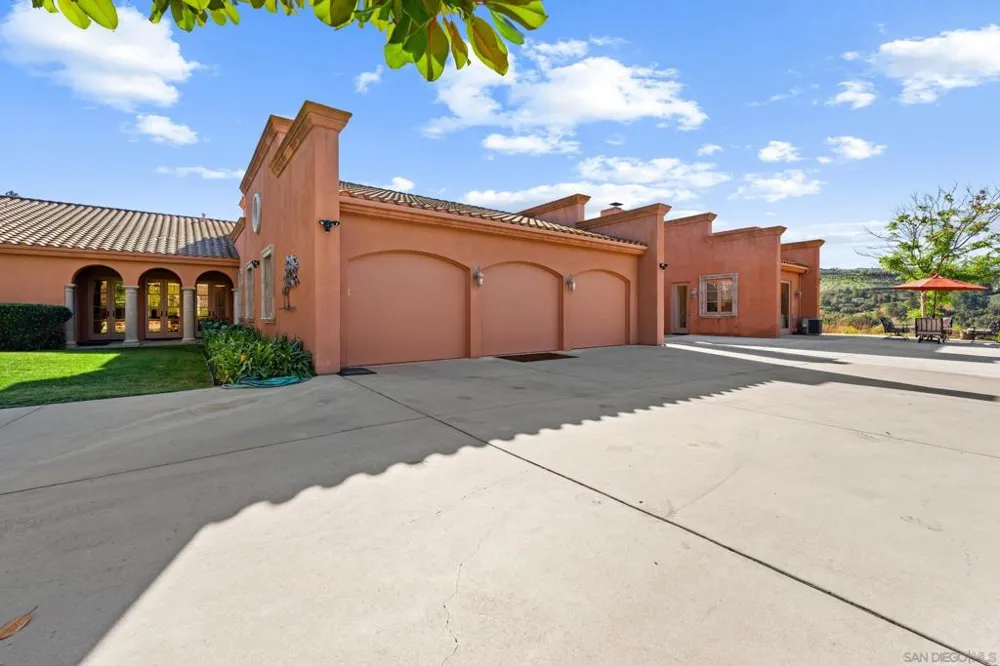 32752 Luiseno Circle Dr Pauma Valley, CA 92061