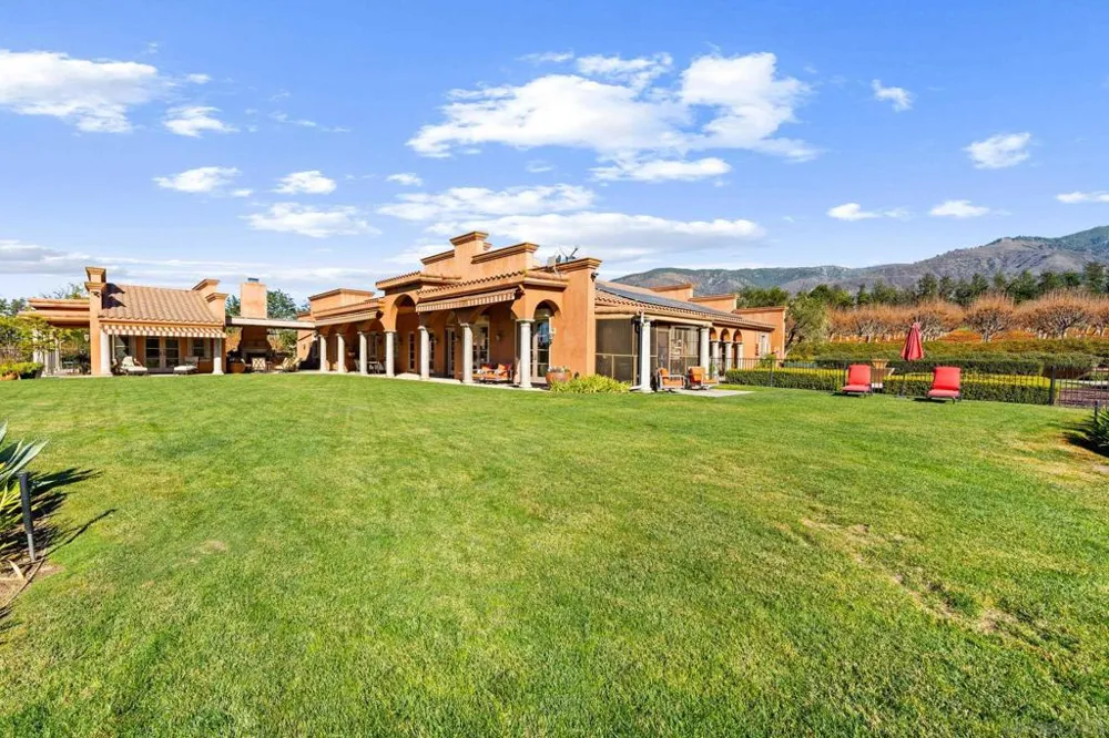 32752 Luiseno Circle Dr Pauma Valley, CA 92061