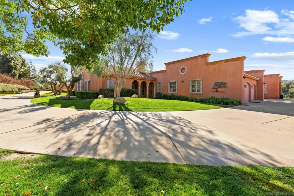 32752 Luiseno Circle Dr Pauma Valley, CA 92061