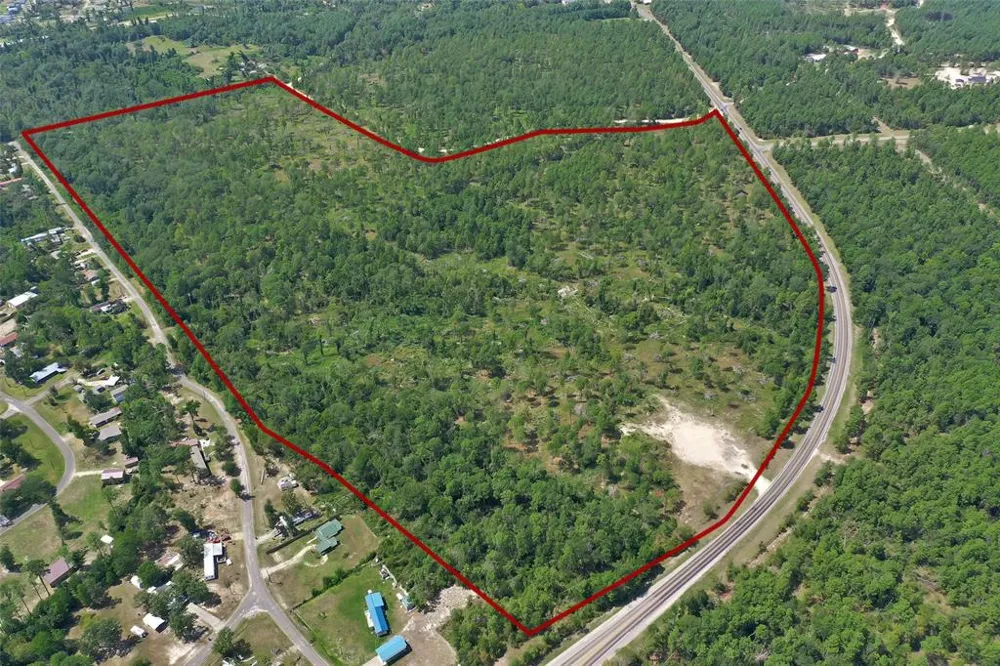 12 Hanson Road Onalaska, TX 77360