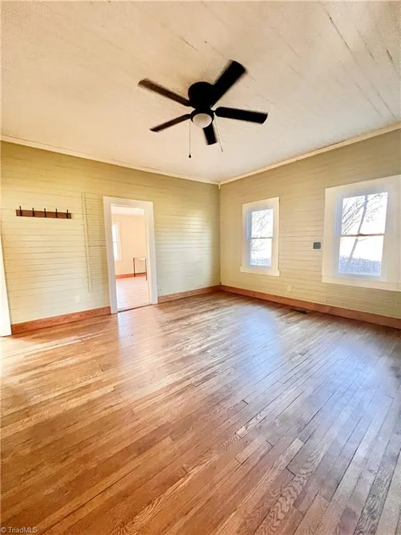 53 Wagoner Street Sparta, NC 28675
